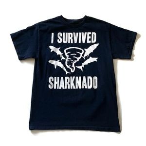 I Survived Sharknado Tee Shirt Navy Dark Blue sz M